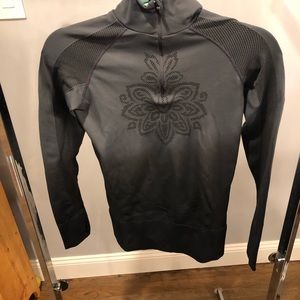 Athlete Size Small ombré 1/4 zipper up